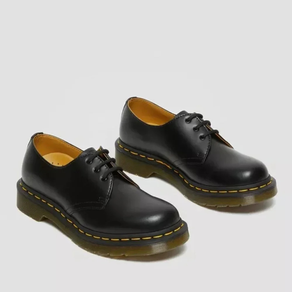 Dr. Martens 1461 Women's Smooth Leather Oxford Shoes. Sz: 9 - Picture 2 of 12
